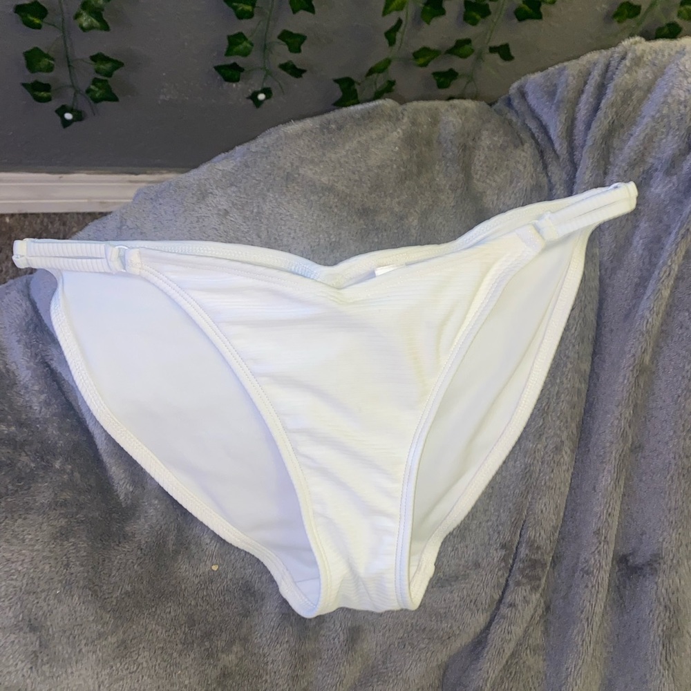 White bikini bottoms